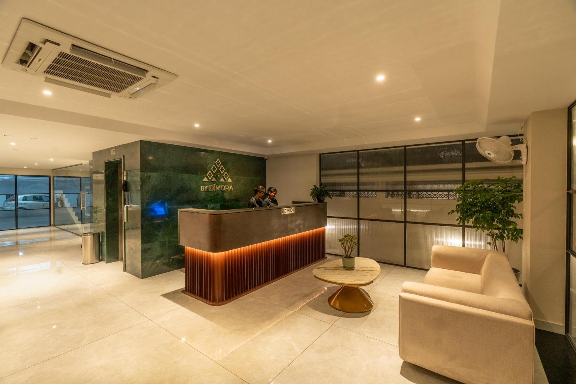 Court 11 By Dimora Hotel Kochi Exterior photo