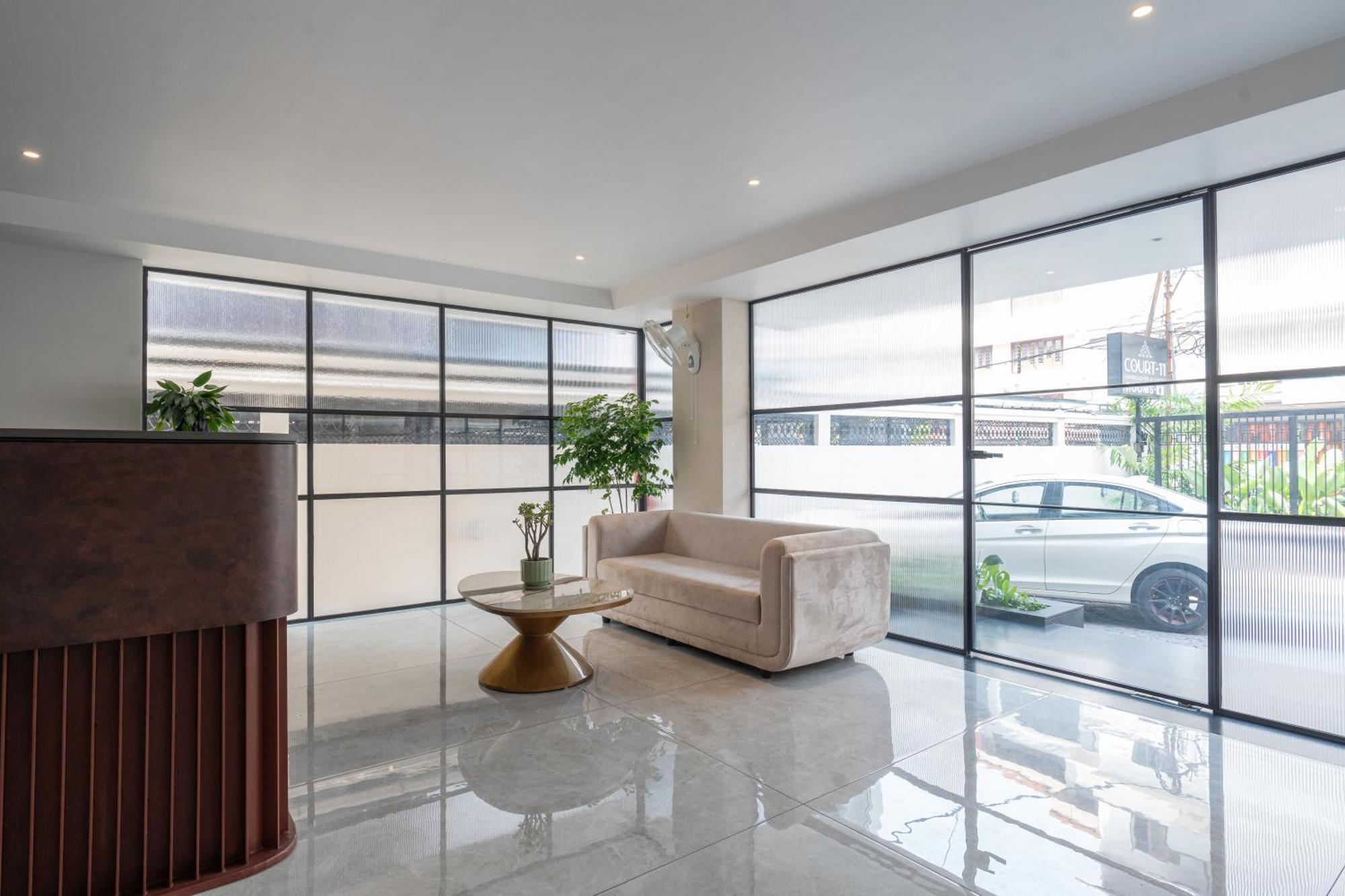Court 11 By Dimora Hotel Kochi Exterior photo